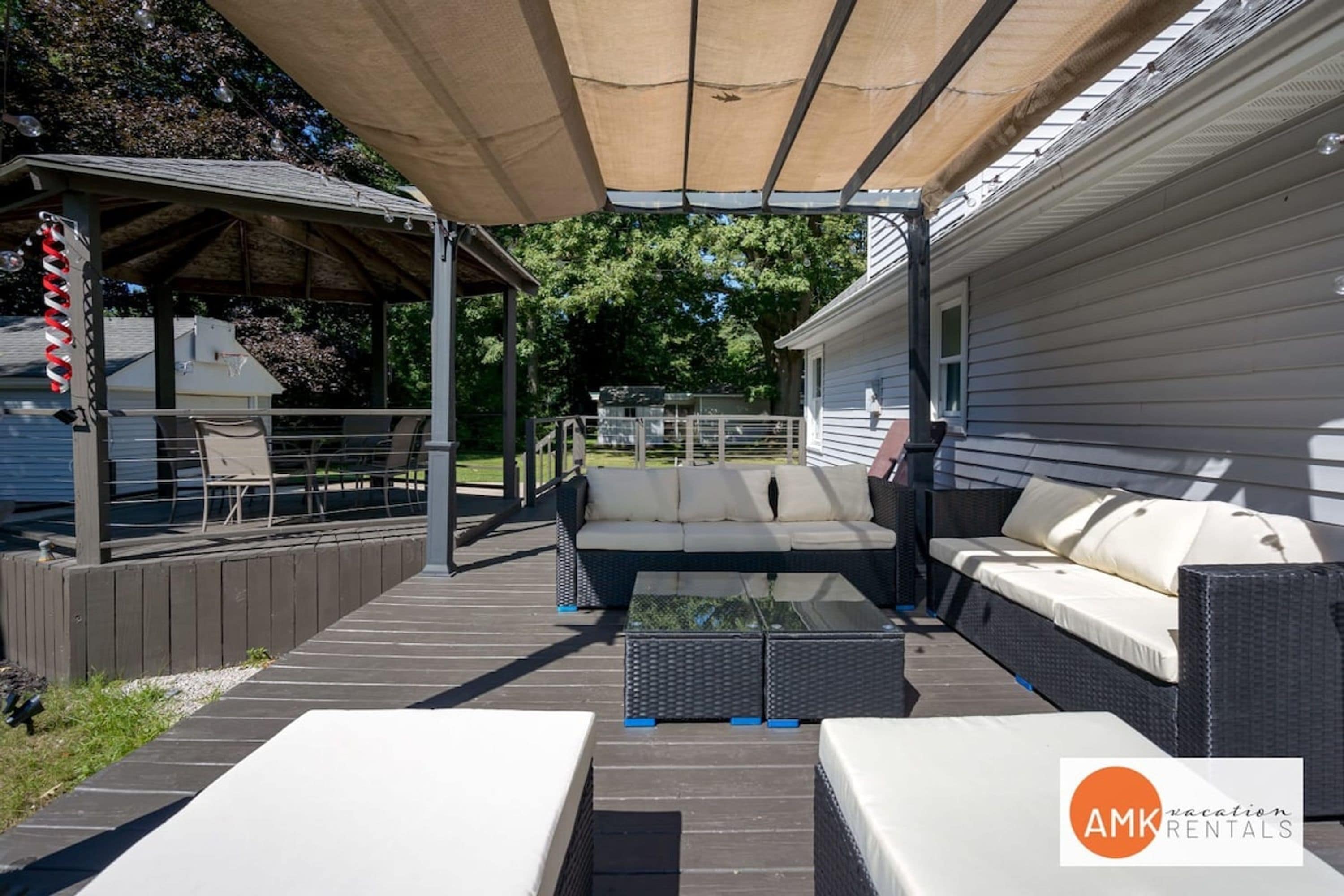 House | 4 bilik tidur, Internet 