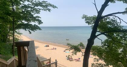 Whittier Cottage in Douglas