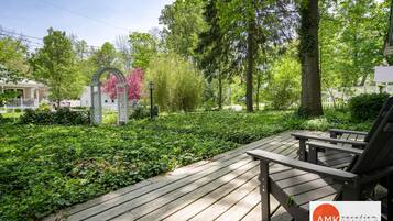 3 bedrooms, Internet