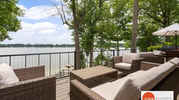 Nhà | 4 phòng ngủ, truy cập Internet tốc độ cao