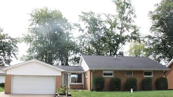 House | 2 bedrooms, Internet