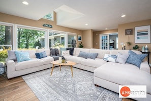 House | 4 bedrooms, Internet