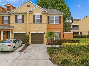 บ้านพัก | 4 ห้องนอน