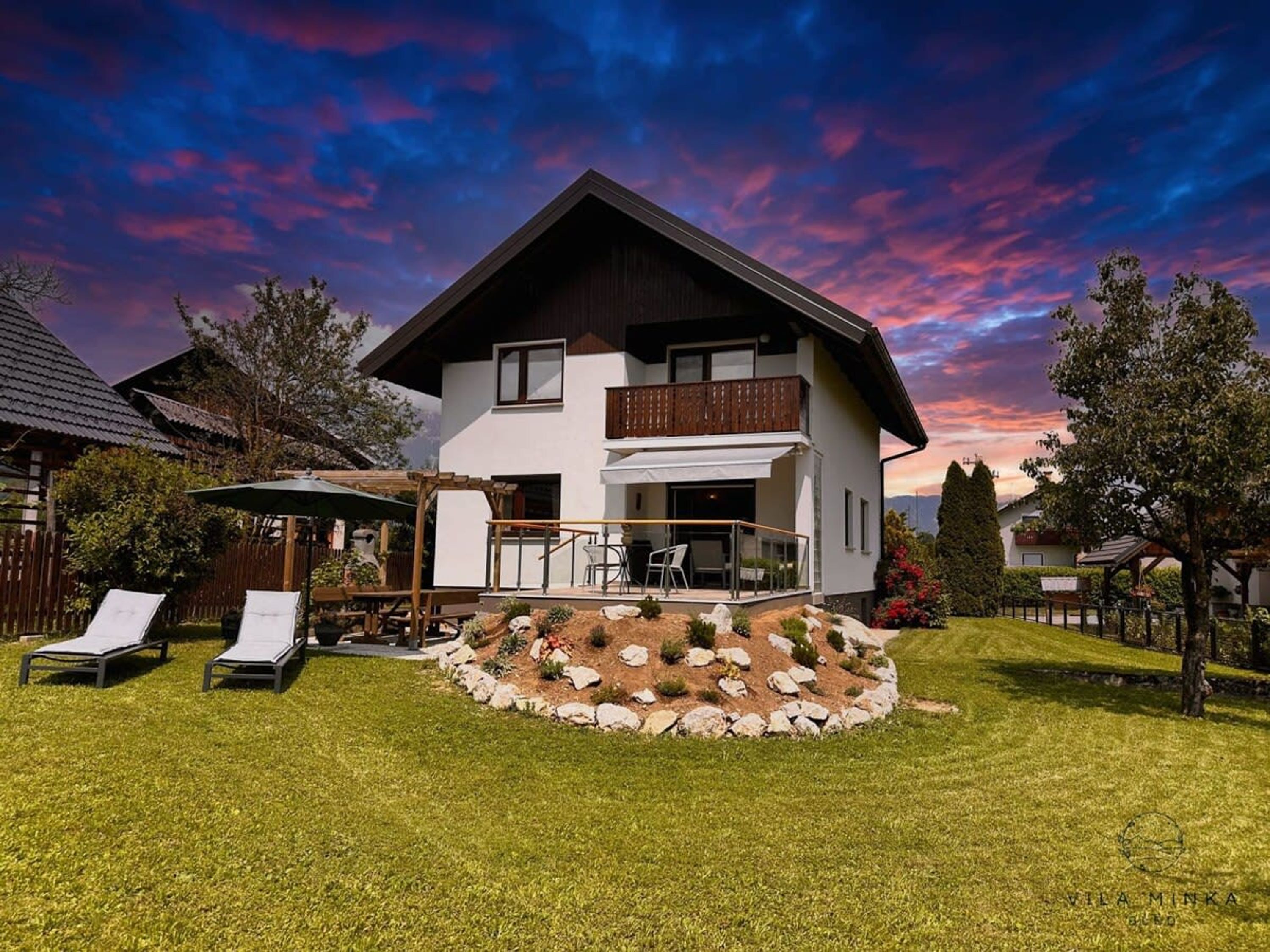 3 bedrooms, Internet