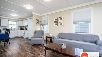 House | 2 bedrooms, Internet