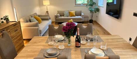 公寓 | 2 多间卧室、高速上网