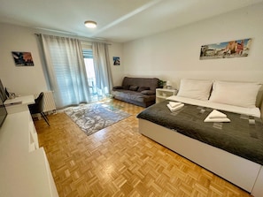 Apartemen | 2 kamar tidur dan internet