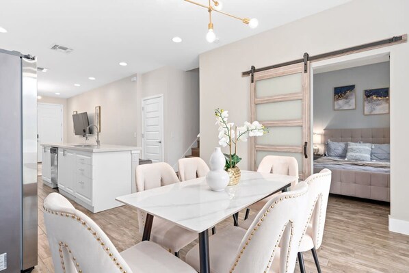 Rumah | 5 kamar tidur