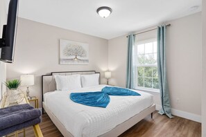 House - Super Cool- Sleeps 17 Newly Built Near Parks (Kissimmee)