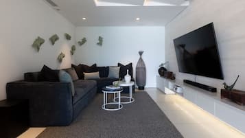 Villa, para fumadores | 4 habitaciones y internet