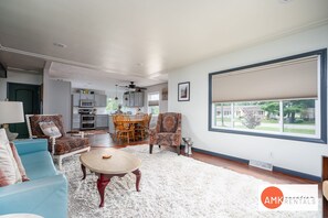 House | 3 bedrooms, Internet