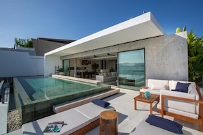 فيلا - للمدخنين | 3 عدّة غرف نوم وخدمة الإنترنت