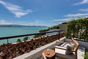 Villa, Smoking