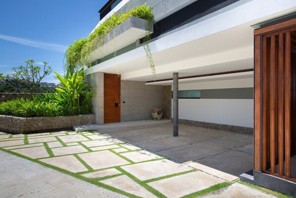 3 habitaciones y acceso a internet