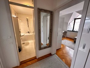 1 bedroom, Internet - Charming City Loft Apartment With Free Parking (Ljubljana)