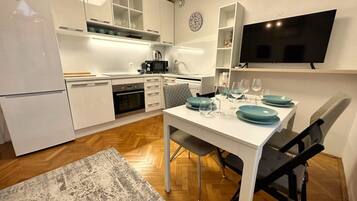 Apartment | 1 bedroom, Internet
