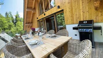 Apartment | 3 bedrooms, Internet