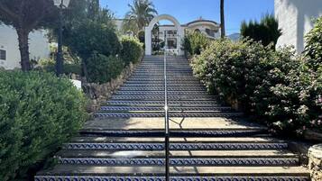 Apartamento | 3 dormitorios y Internet