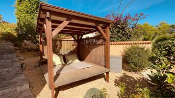 Villa | 3 bedrooms, Internet