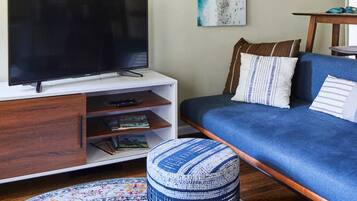 Apartment | 1 bedroom, Internet