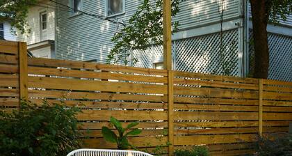 Apt1 Charles - Step-free Accessible Dog-friendly