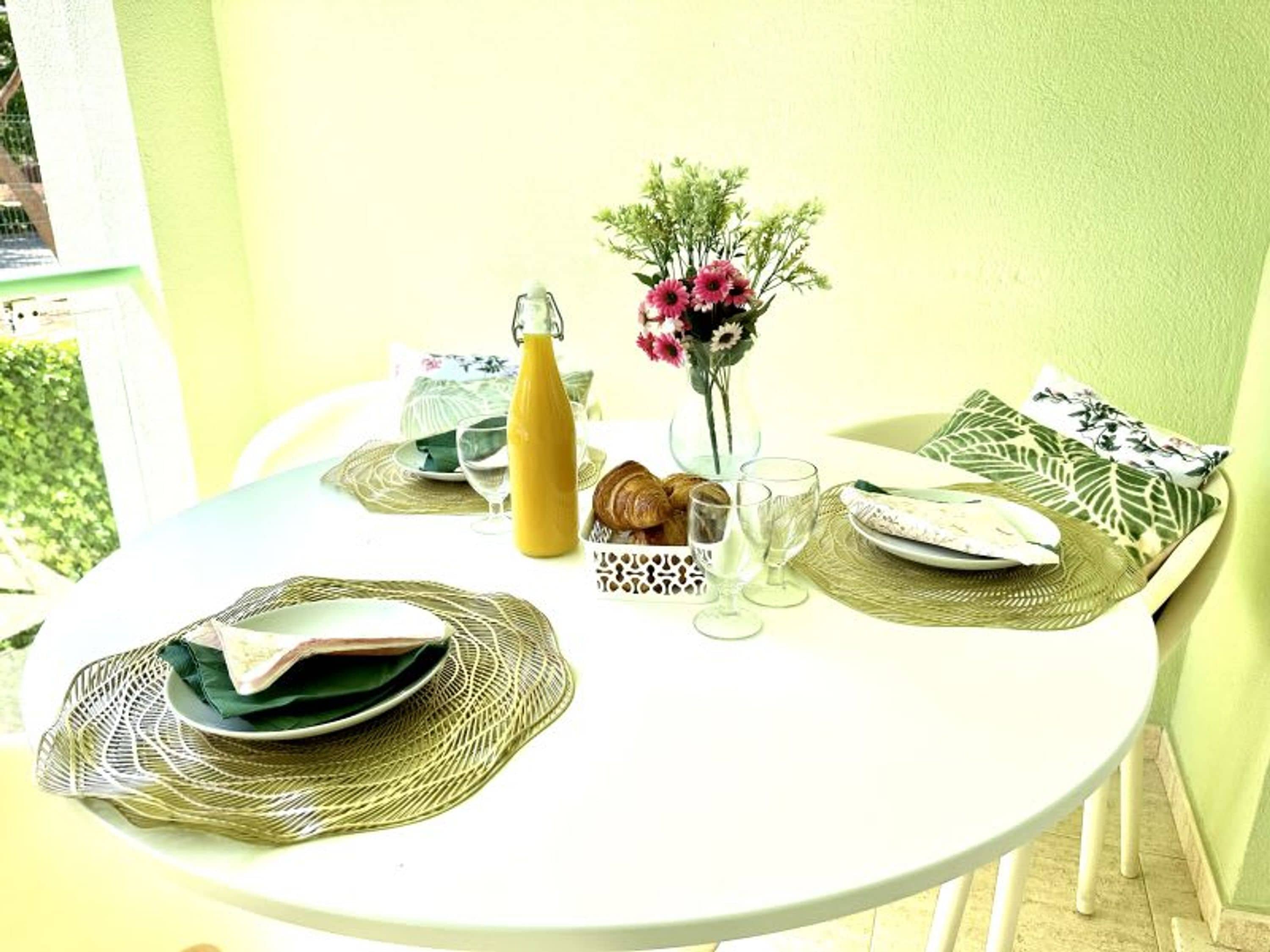 Apartamento | 3 dormitorios y Internet