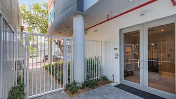 Apartment | Exterior