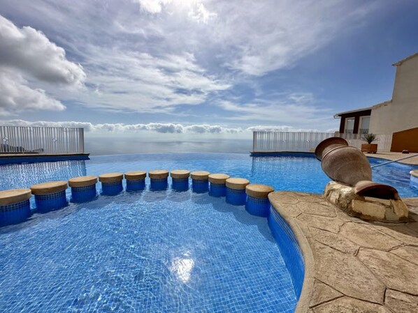 Apartment | 2 bedrooms, Internet