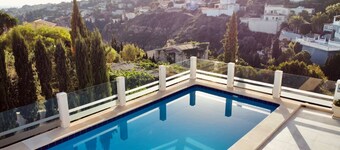Incredible Views Villa With Private Pool