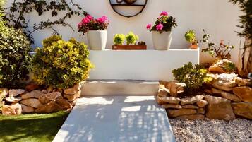 Villa | 4 bedrooms, Internet