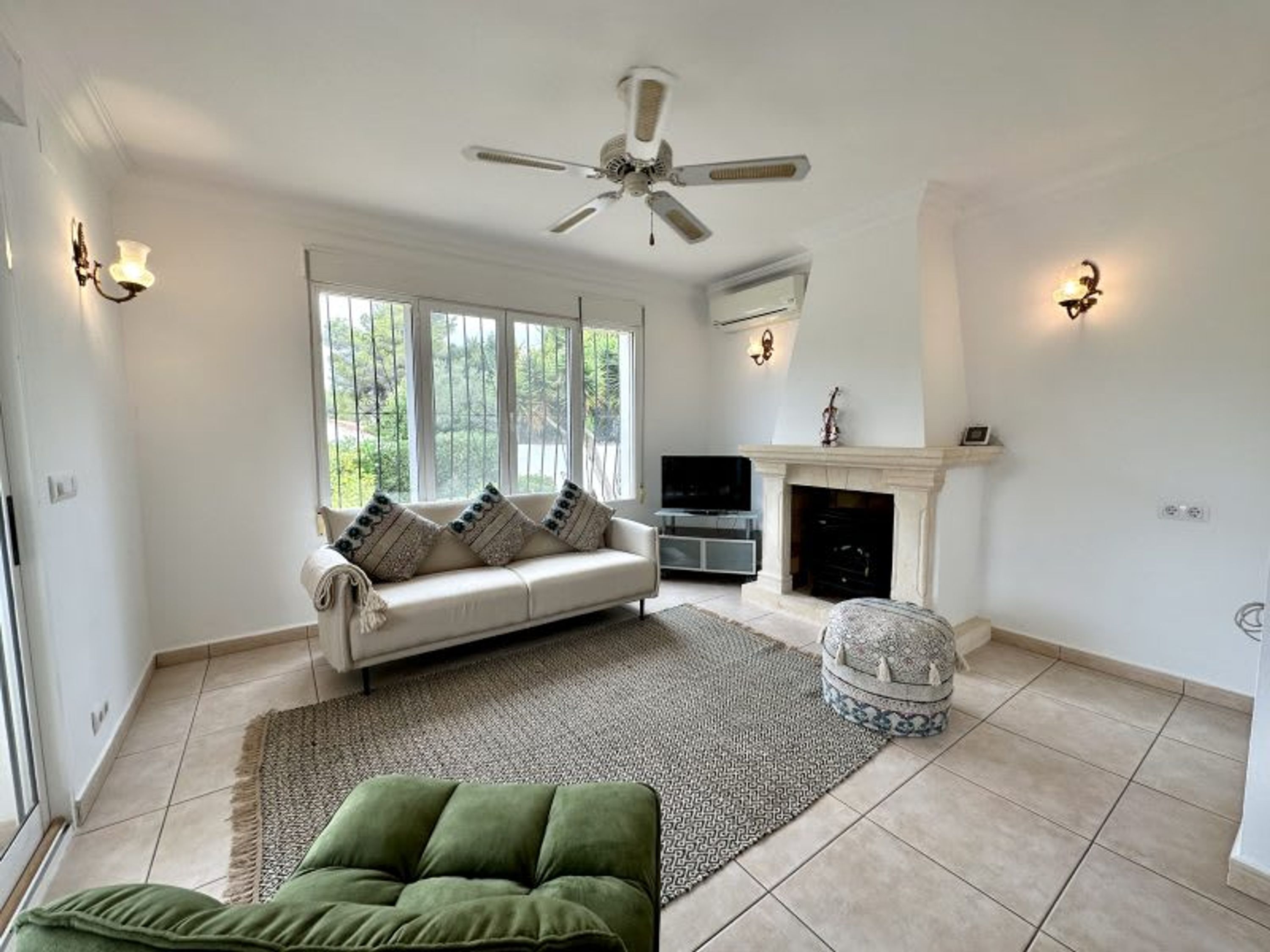 House | 3 bedrooms, Internet
