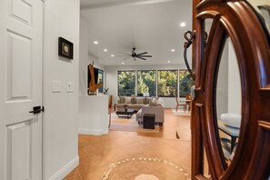House | 3 bedrooms, Internet