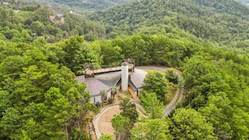 Rumah | 4 kamar tidur dan internet