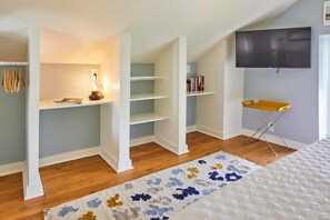 House, Accessible, Smoking | 7 bedrooms, Internet