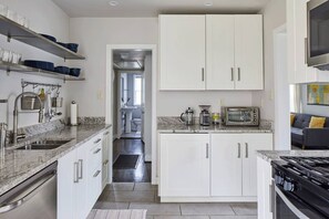 House | 2 bedrooms, Internet