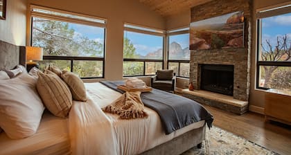 5 Bed 3 Bath Uptown Sedona-game Room-sauna-cold Plunge-jacuzzi-gym