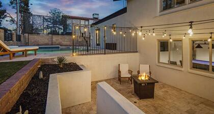 Huge Golf Course Home-free Heated Pool Theatre Gym