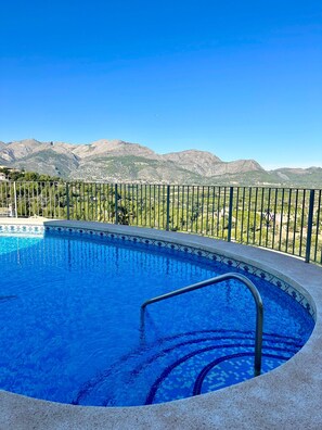 Villa | 3 camere, Internet