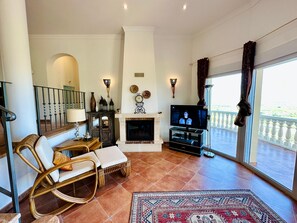 House | 3 bedrooms, Internet