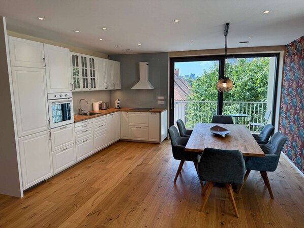 Apartment | 2 bedrooms, Internet