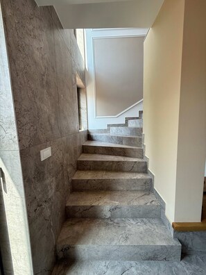 Apartment | 2 bedrooms, Internet - Crown Residence Luxury 2BR in Ljubljana Downtown (Ljubljana)