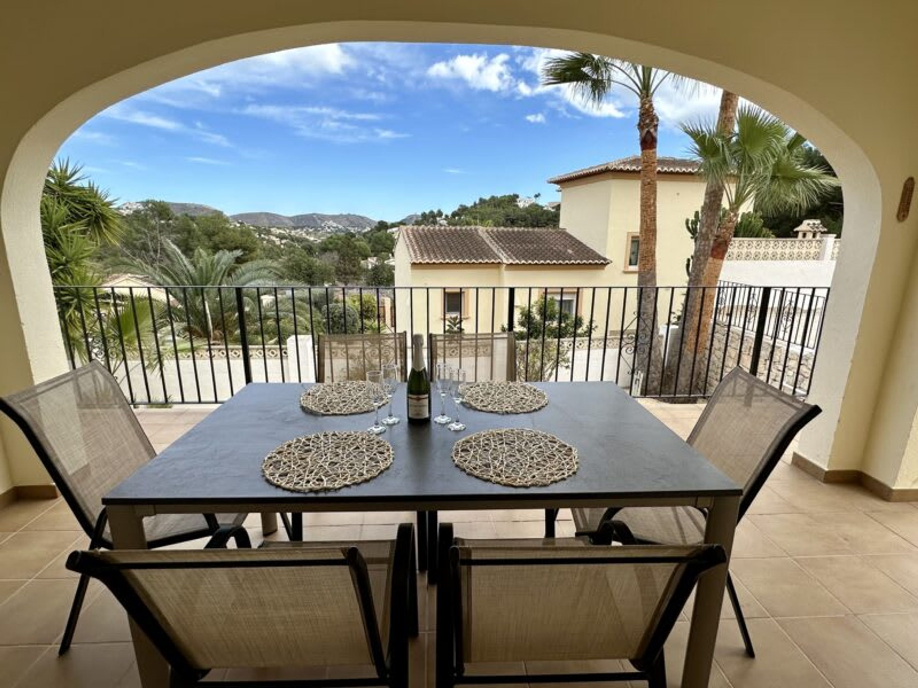 Villa | 3 bedrooms, Internet