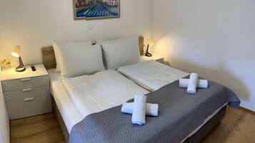 Studio | 1 bedroom, Internet