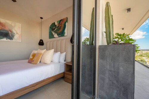Kippal Penthouse Unwind in Style