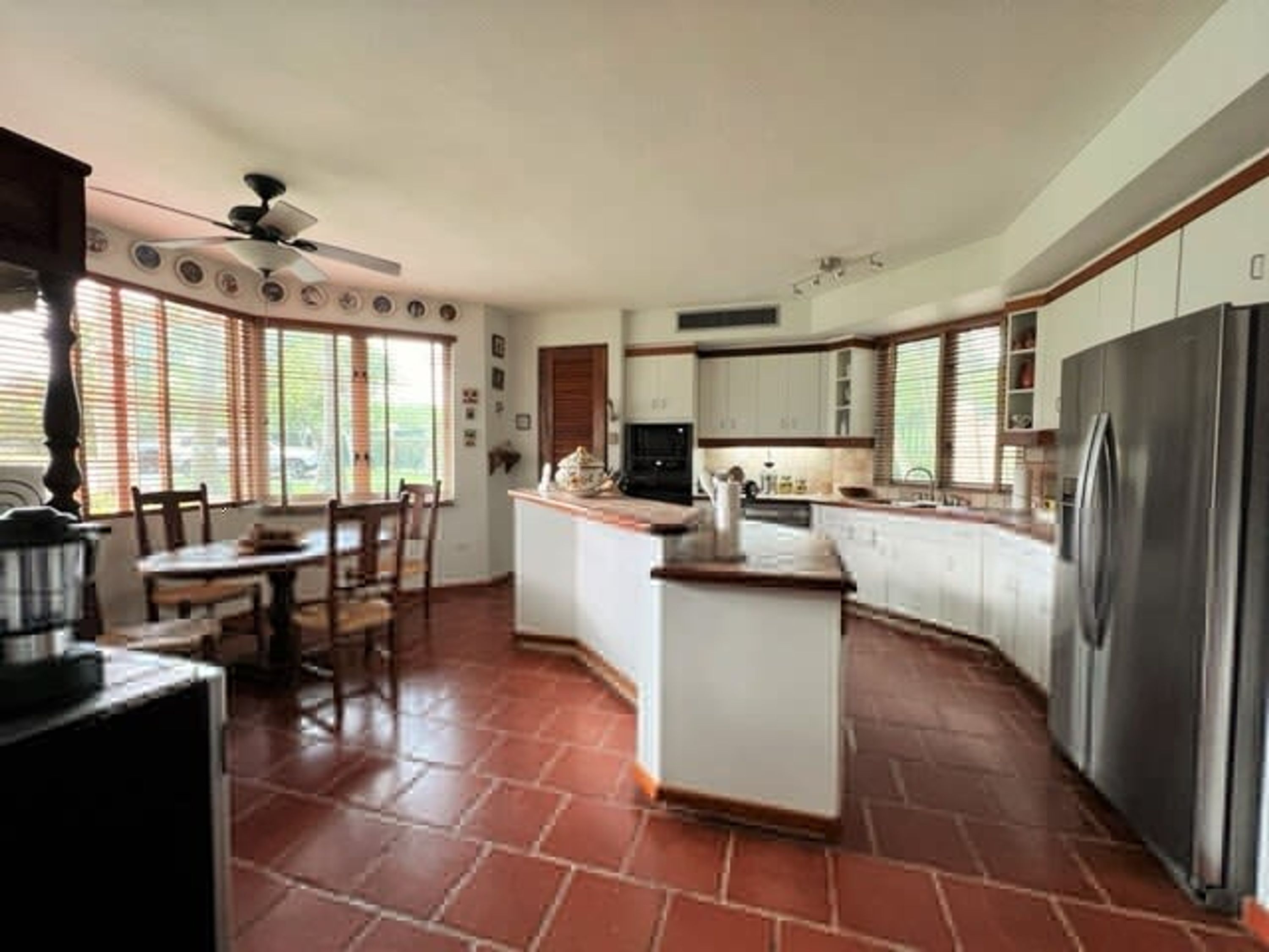 Villa | 3 bedrooms, desk