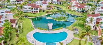 Family Villa Oleana Waterviews Oceanfront With Water and Generator