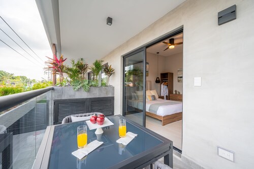 Kippal Apartamento con Terraza