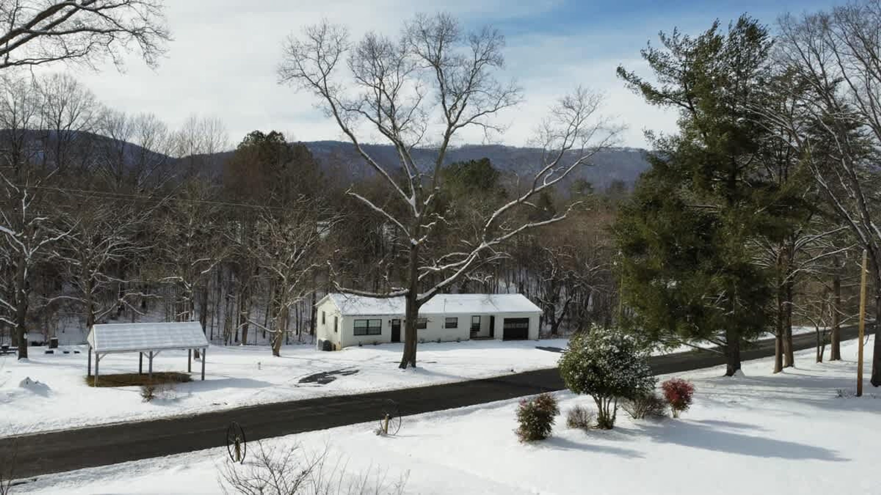 House | 5 bedrooms, Internet