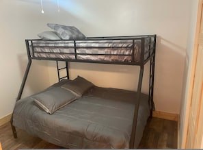 House | 3 bedrooms, Internet - Trail House In Gilbert Sleeps 12 (Gilbert)