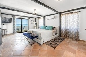 4 bedrooms